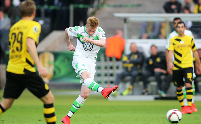 国足训练营进入封闭模式，外界信息有限（国足训练营封闭管理启动，外界难获信息）