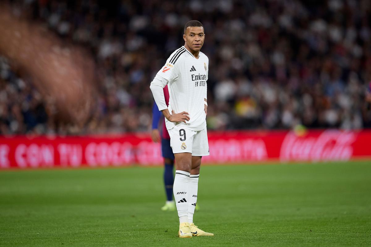 利物浦笑傲＂最后＂的德比！首选小胜比分或2-1（利物浦德比占优，首选小胜或2-1）