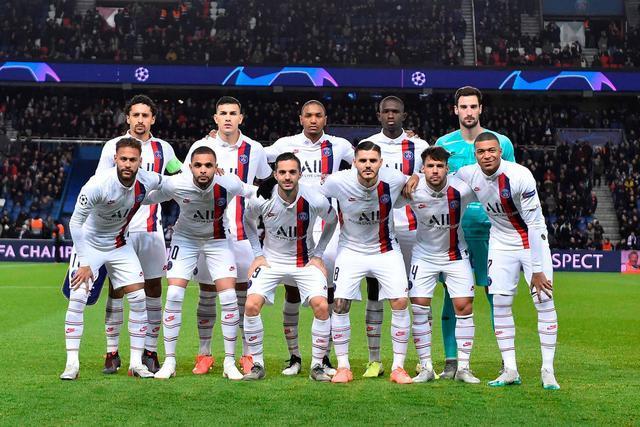 巴黎圣日耳曼内马尔帽子戏法