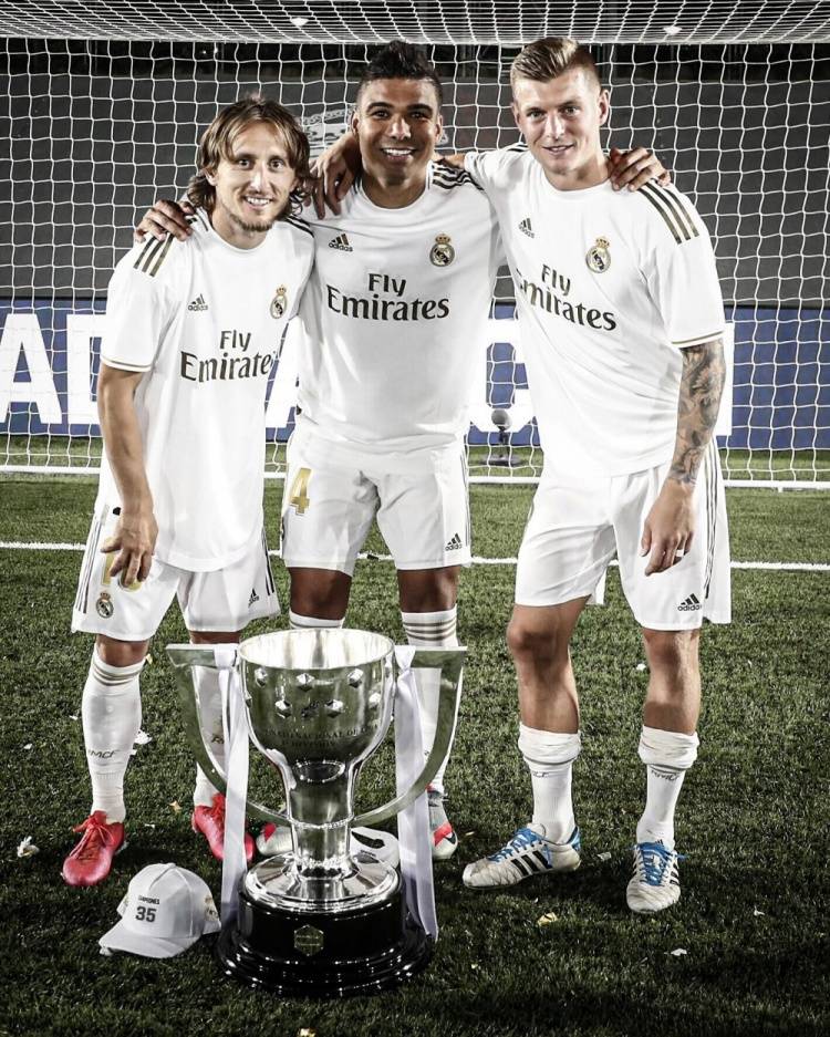 阿布扎比F1一练综述：诺里斯夺冠，维斯塔潘紧随其后，勒克莱尔居第三