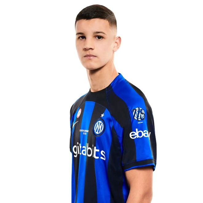 你心目中的历史第一人是谁？哪怕是年轻球迷，也会选择乔丹