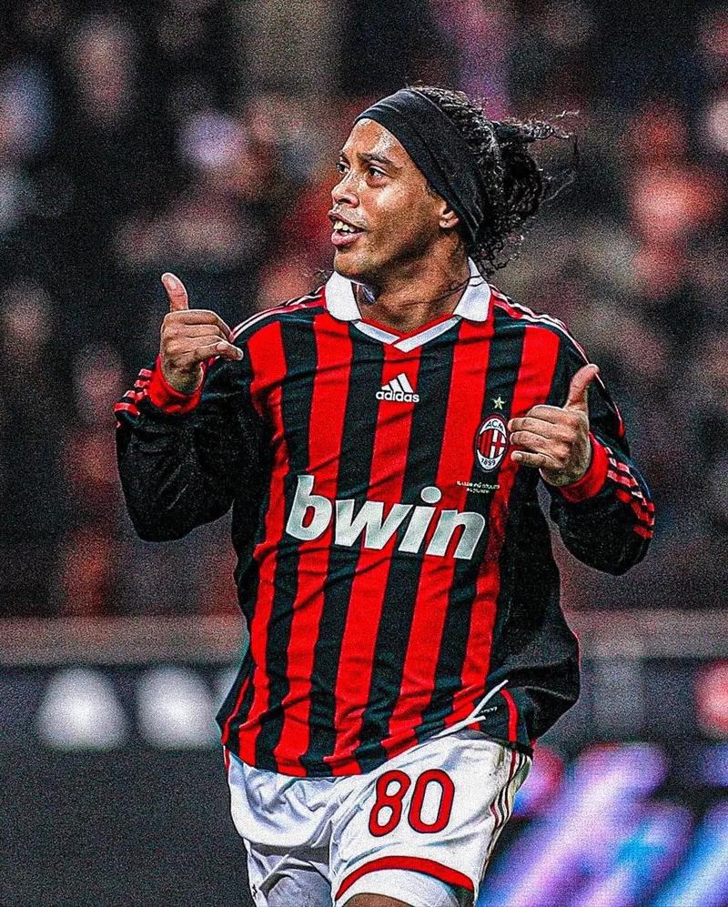 齐达内空降上海！回应 “齐玄宗” 标签，揭秘欧冠三连真相（齐达内现身上海！直面“齐玄宗”外号，解密欧冠三连冠背后的真相）