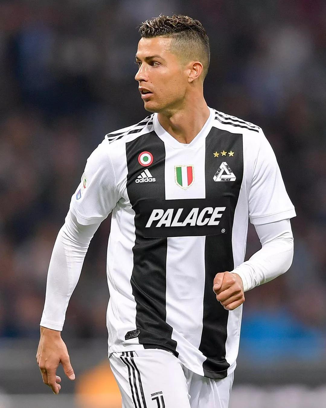 亨利批萨拉赫：此类事情不应公开谈论，我在巴萨时就没这么干