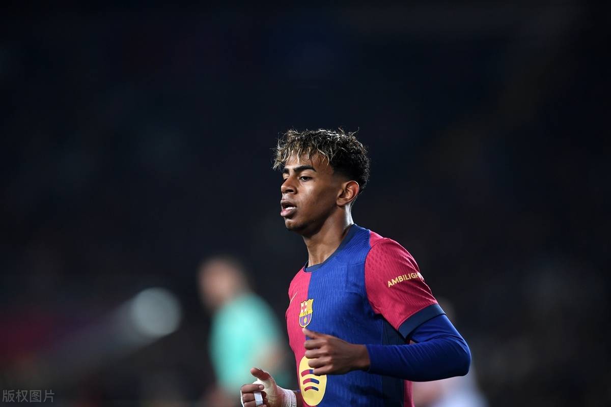 亚冠二E组积分榜：国安小组垫底出局，麦克阿瑟、河内晋级（亚冠E组积分情况：国安垫底遭淘汰，麦克阿瑟与河内出线）