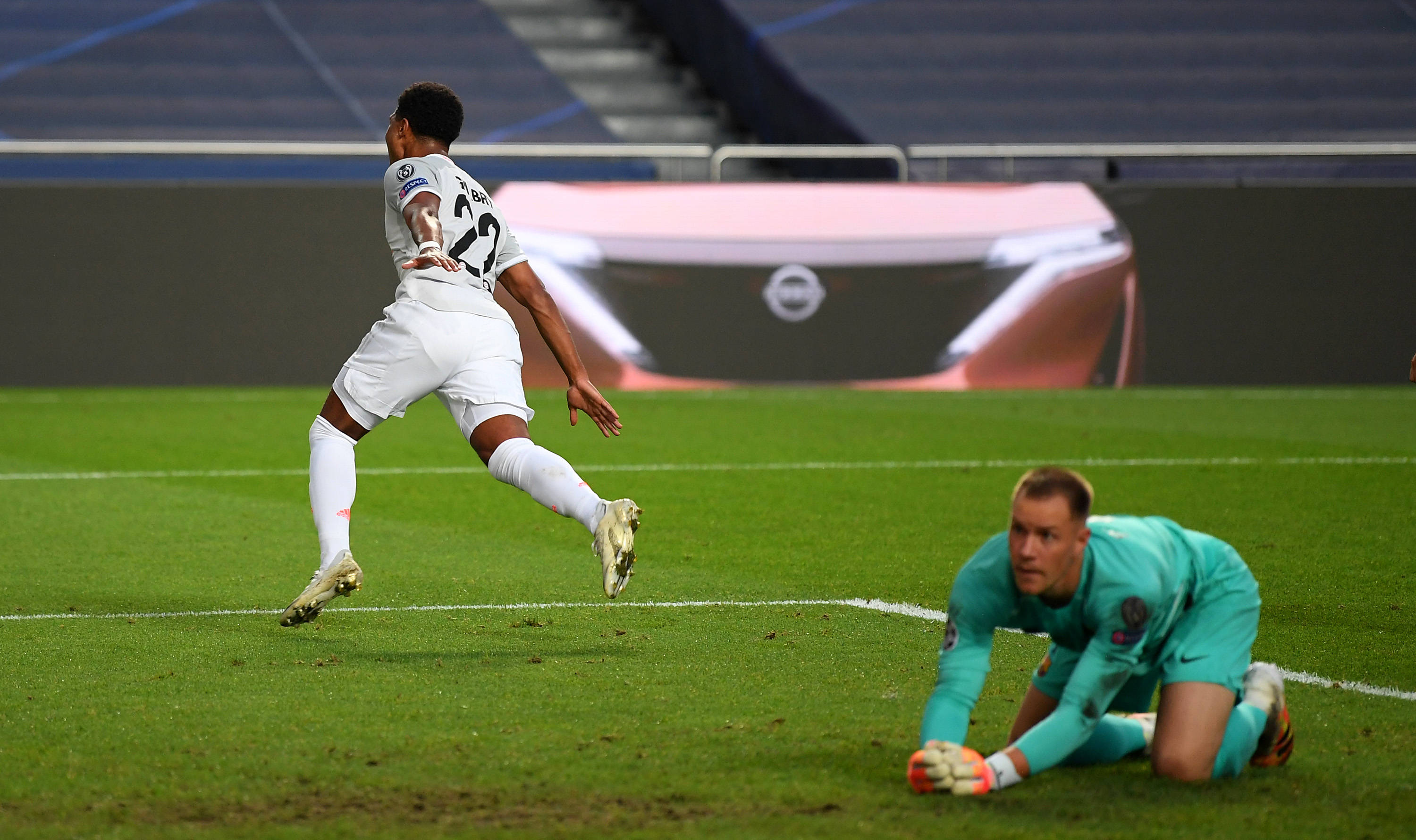 阿足协主席：我们在与斯卡洛尼的代表谈判，想续约到2030年