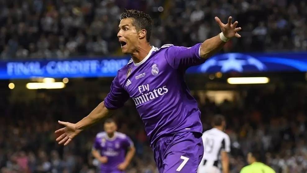 足球技术入门半个月见效的方法（半个月掌握足球基础的速成攻略）