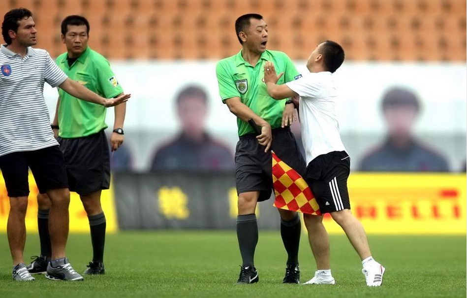 德甲战报：波尔森绝杀，汉堡3-2逆转不莱梅