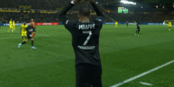 罗马诺：由于铃木彩艳受伤，帕尔马将评估自由市场上的门将